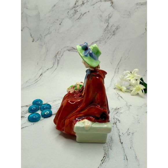 Royal Doulton Linda HN2106, handmade, Bone China, England,1952, mint condition - Picture 4 of 9